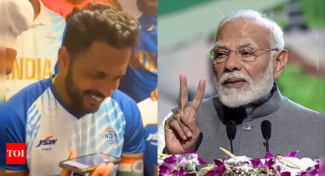 ‘Sarpanch Sahab’: PM Modi’s call evokes laughter in Team India’s dressing room after Olympic bronze. Watch | Paris Olympics 2024 News