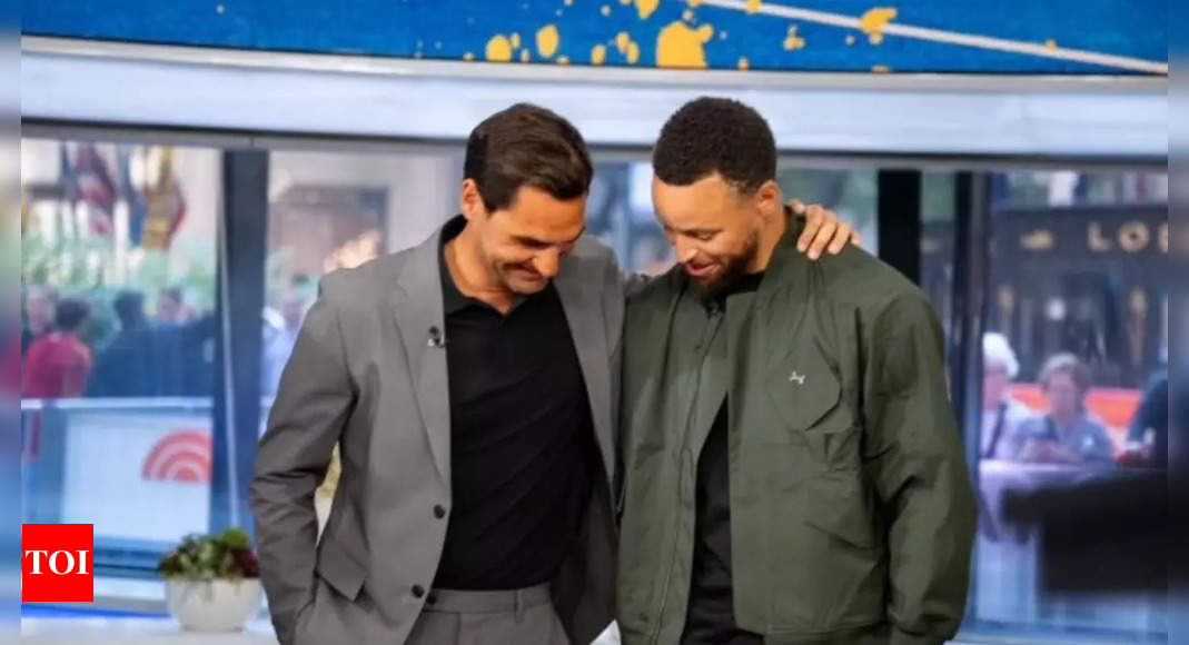 Watch: When Roger Federer got a surprise from Steph Curry on live TV | Off the field News