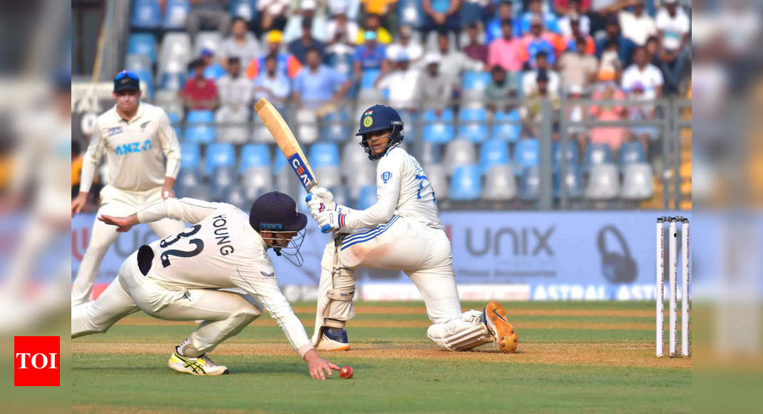 India vs New Zealand Live Score, 3rd Test Day 2: Shubman Gill on spotlight as India aim for better show with bat